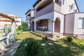 Отель Apartments Vukalovic  Медулин